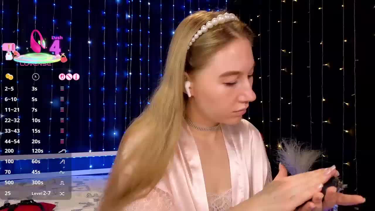 kiskaWEDNESDAY Cam Model Chat October 10, 2025