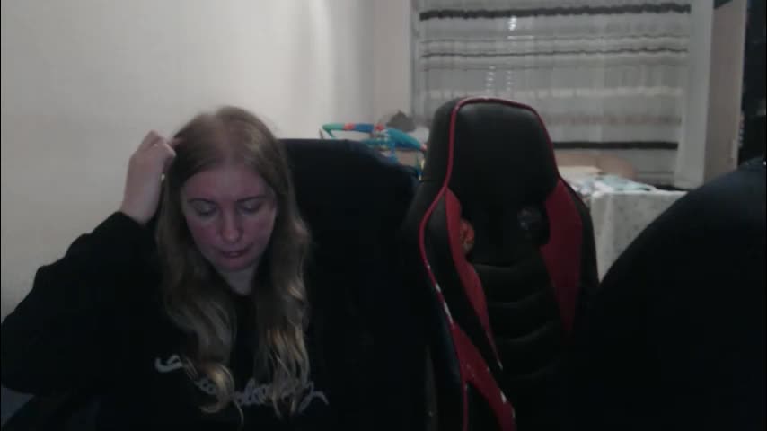 jenisandpeter Cam Model Chat October 10, 2025