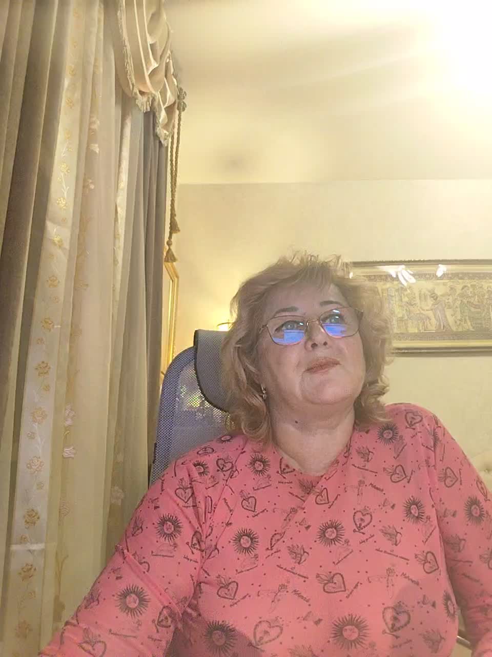 KarinkaSweet Cam Model Chat October 10, 2025