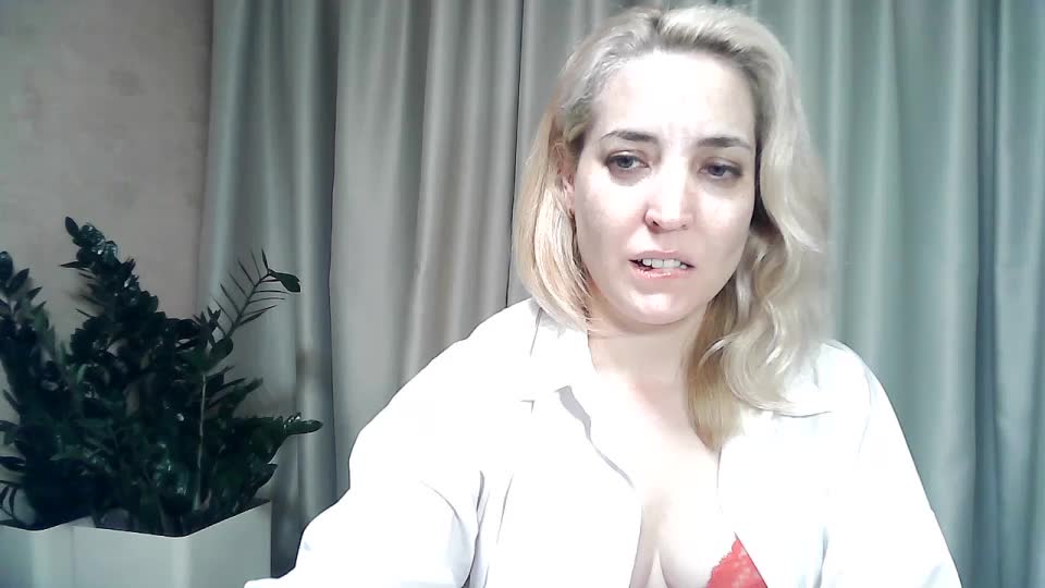 mariska-kiska Cam Model Chat October 10, 2025