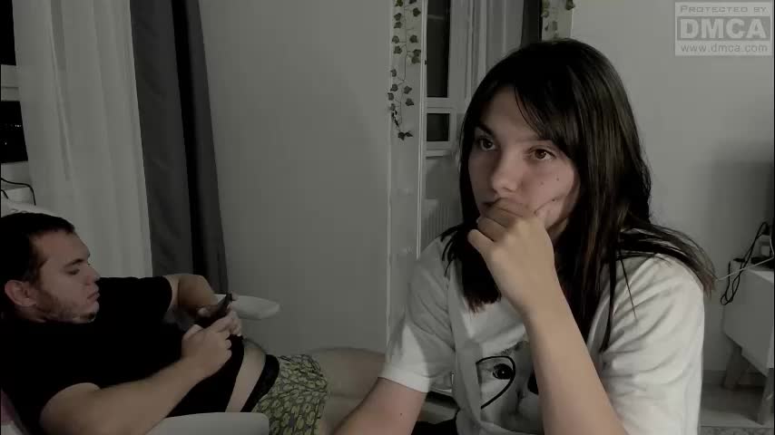 kesh_mne Cam Model Chat October 10, 2025