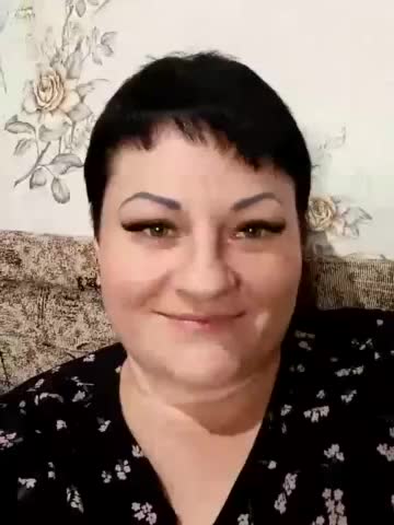 sammy-W-2 Cam Model Chat October 10, 2025