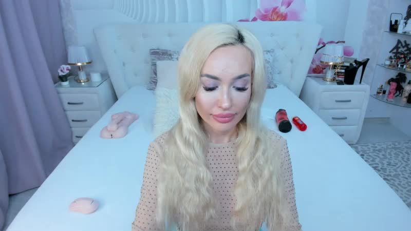 HottieSweetBritney Cam Model Chat October 10, 2025