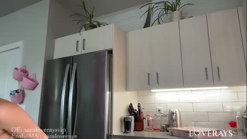 saraloverays Cam Model Chat October 10, 2025