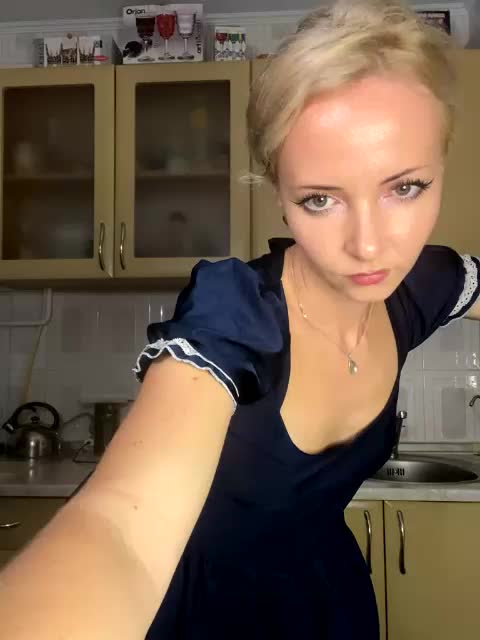 Kristinochka0316 Cam Model Chat October 10, 2025