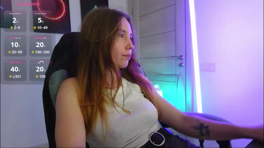 agelina_summer Cam Model Chat October 10, 2025