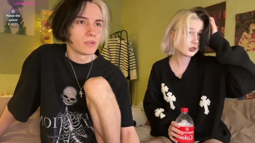VeryRare_TwinS Cam Model Chat October 10, 2025