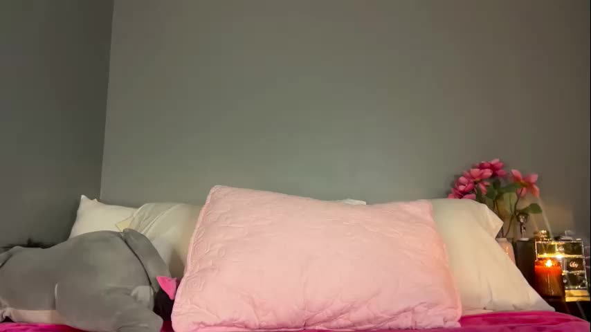 iheartcassie2844 Cam Model Chat October 10, 2025