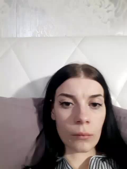 Luna29a Cam Model Chat October 10, 2025