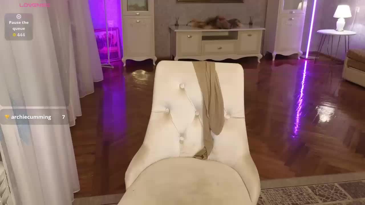 AnneKarma Cam Model Chat October 10, 2025