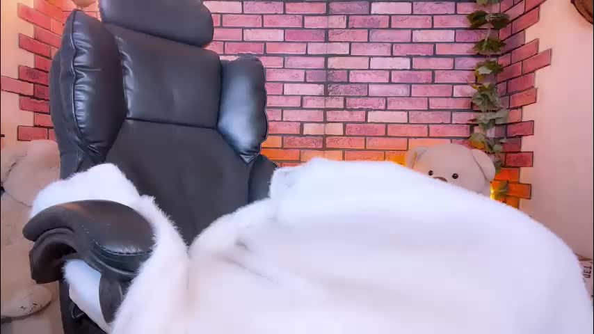 eva_starxxxxx Cam Model Chat October 10, 2025