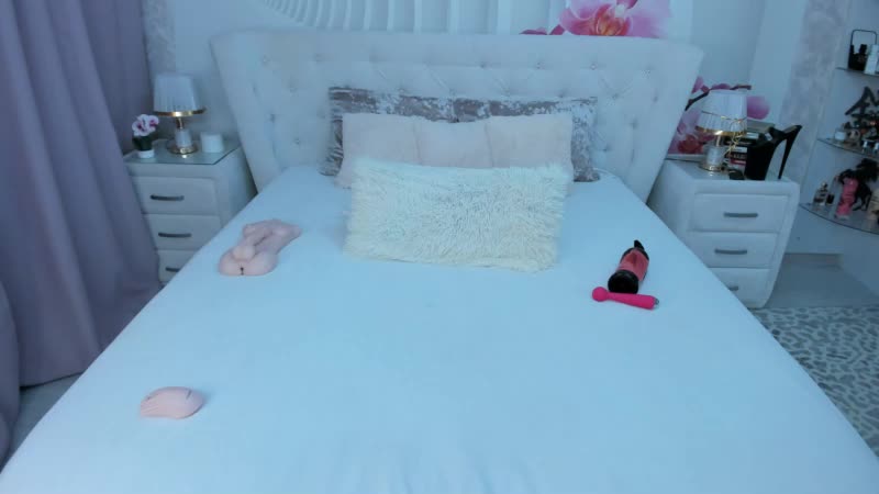 HottieSweetBritney Cam Model Chat October 10, 2025