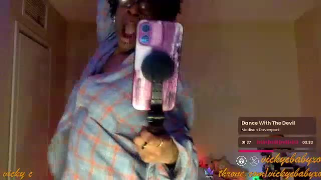 viiickyyy Cam Model Chat October 10, 2025