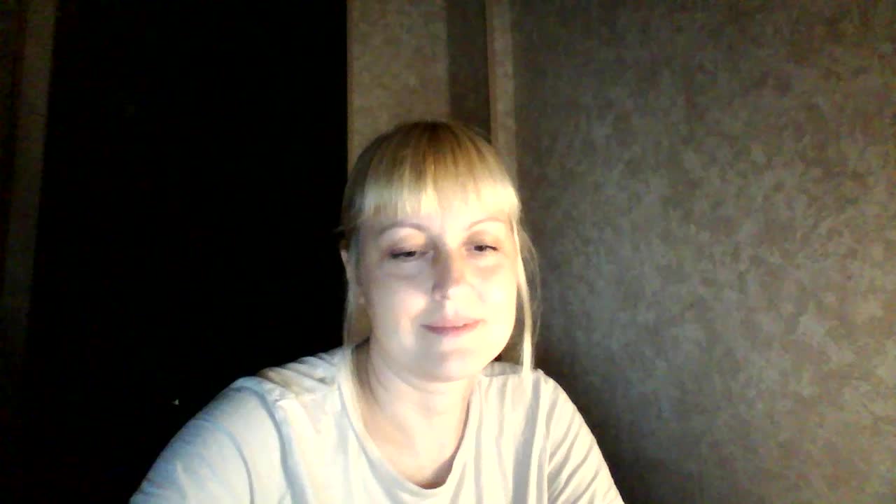 krisss2016 Cam Model Chat October 10, 2025