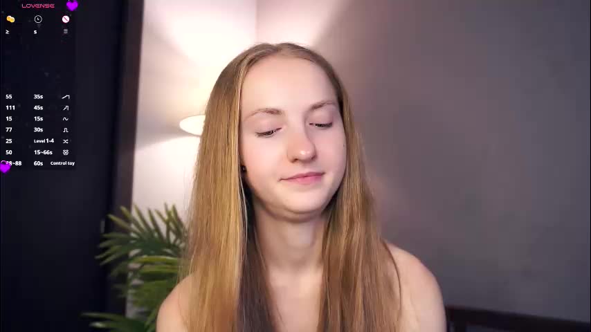 emmalaflame Cam Model Chat October 10, 2025