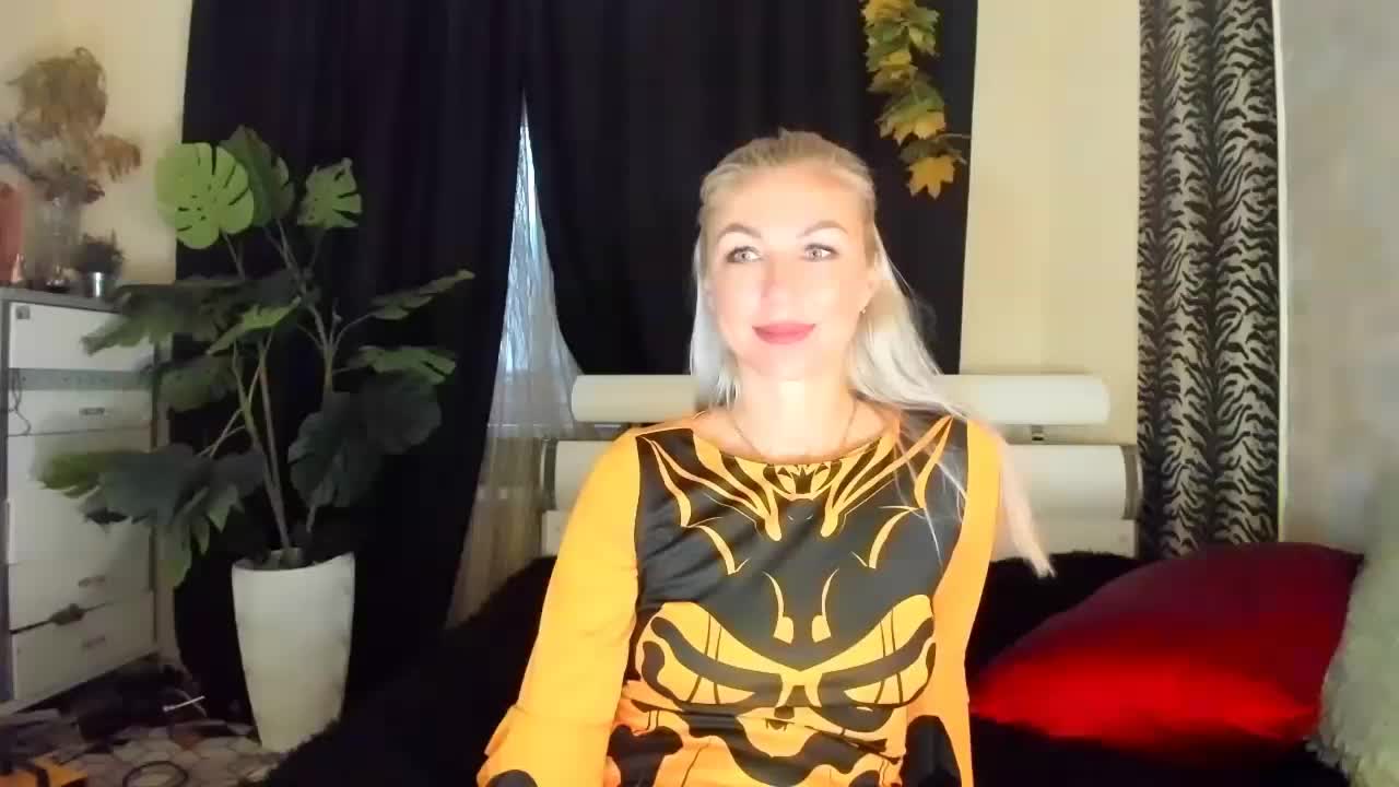 OMG_WTF Cam Model Chat October 10, 2025