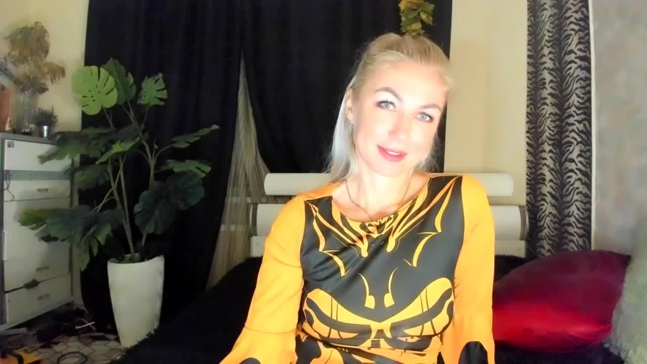 OMG_WTF Cam Model Chat October 10, 2025