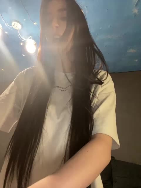 Hikikomori27 Cam Model Chat October 10, 2025