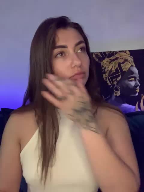 WILDGIRL Cam Model Chat October 10, 2025