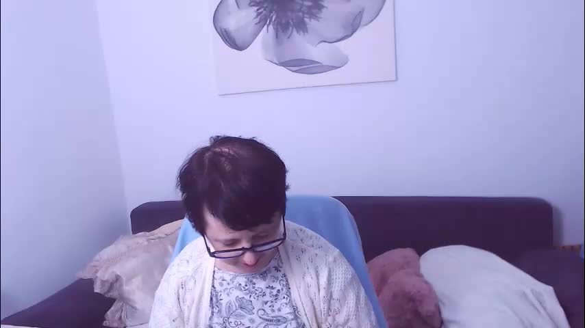 christarose Cam Model Chat October 10, 2025