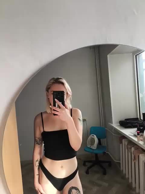 Vipgerl Cam Model Chat October 10, 2025