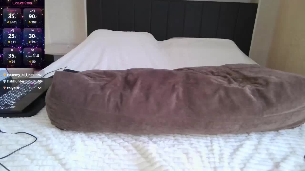 Adel0299 Cam Model Chat October 10, 2025