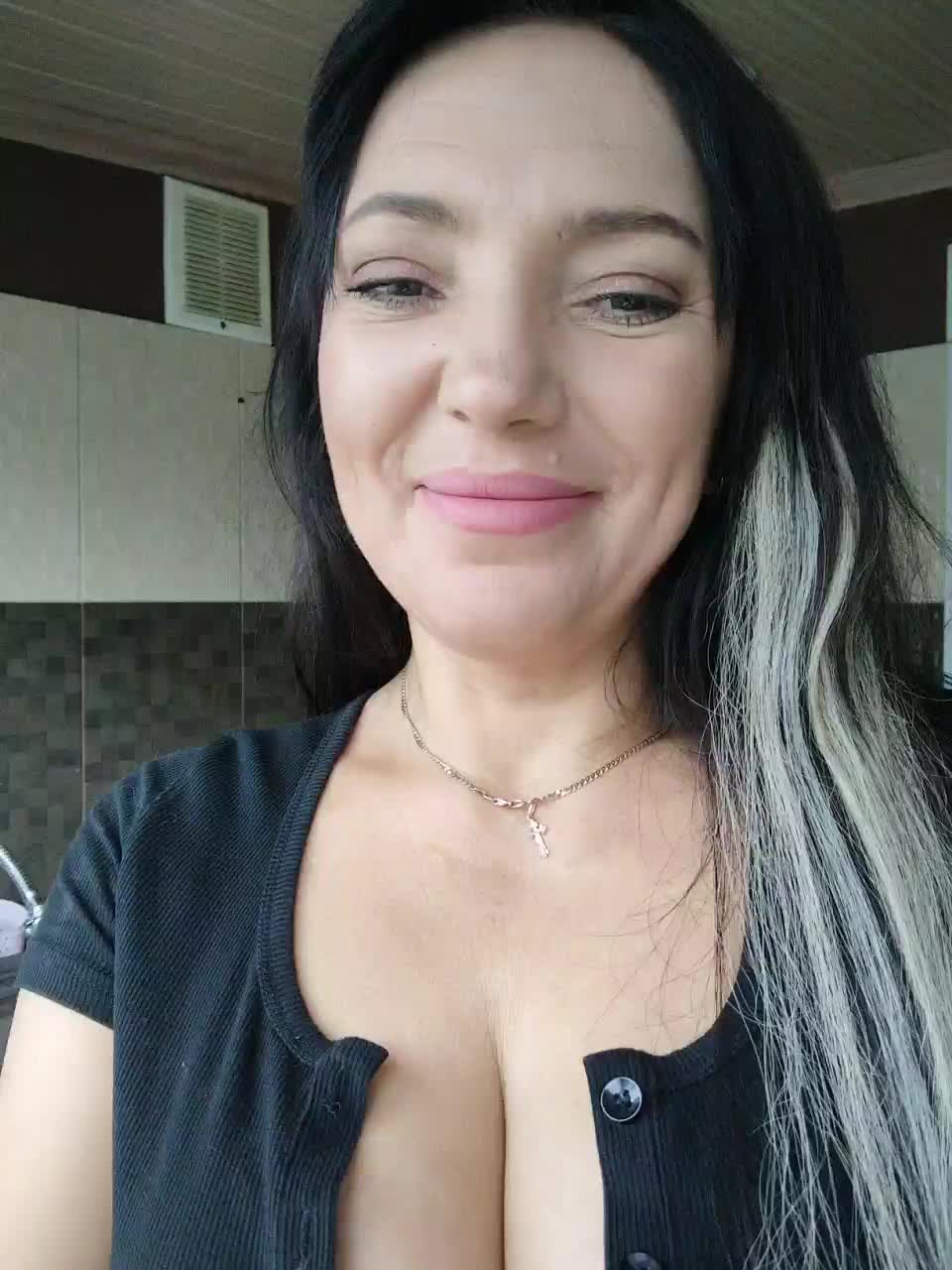 ProstoLolkaXXX Cam Model Chat October 10, 2025