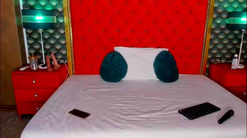 valleriejonnes Cam Model Chat October 10, 2025