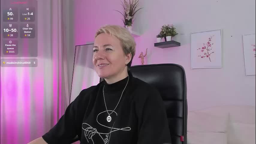 nika_smit Cam Model Chat October 10, 2025