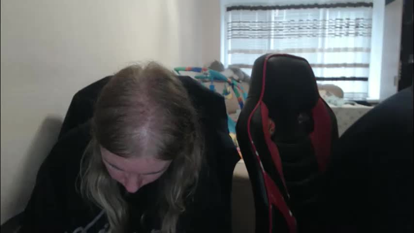 jenisandpeter Cam Model Chat October 10, 2025