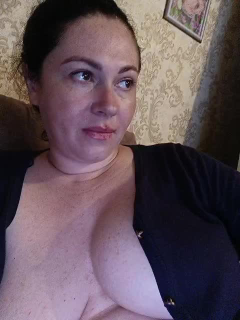 Maluska-Lapyla Cam Model Chat October 10, 2025