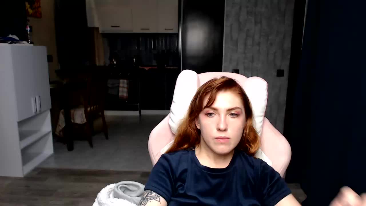 Regimasmile Cam Model Chat October 10, 2025