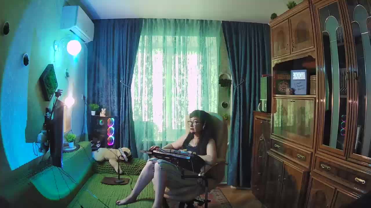 Infodar Cam Model Chat October 10, 2025