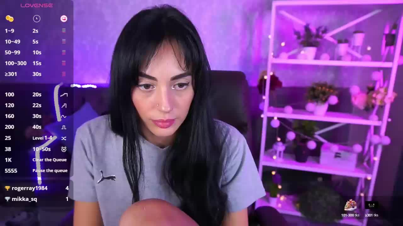 EviLune Cam Model Chat October 10, 2025