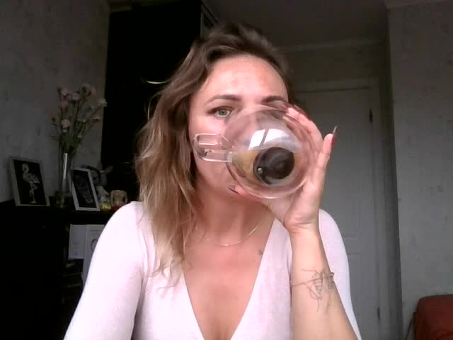 CuteAngelina Cam Model Chat October 10, 2025