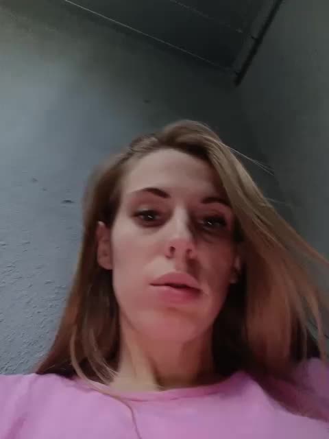 ---kisa25_ Cam Model Chat October 10, 2025