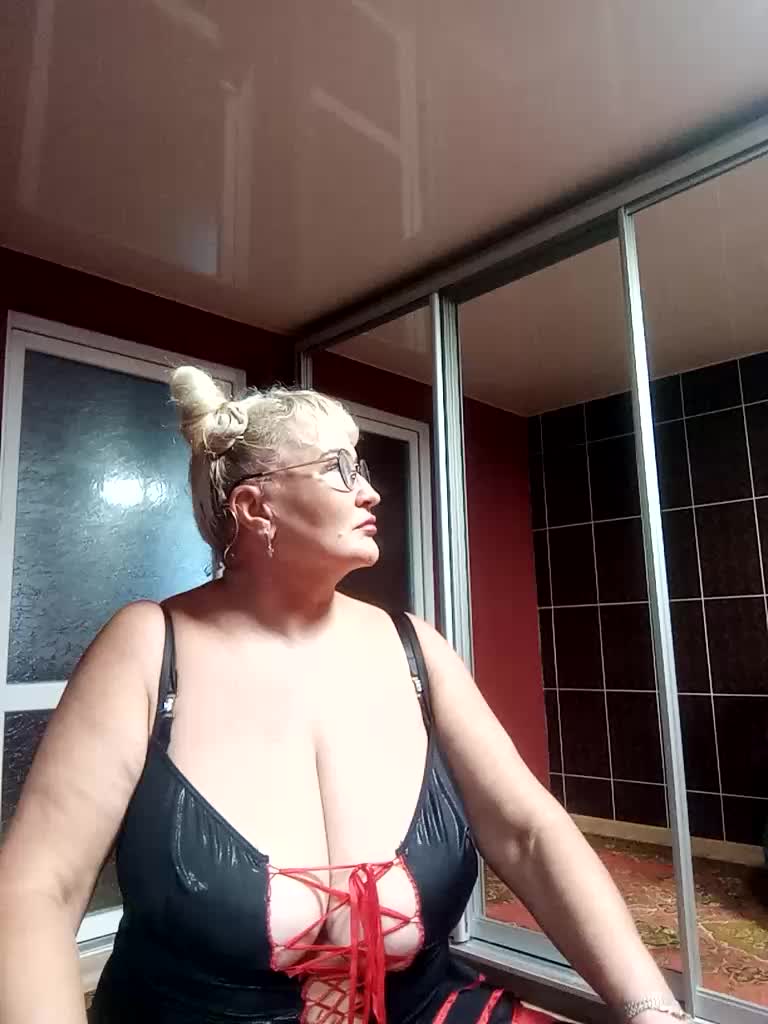 Jemma-Cori Cam Model Chat October 10, 2025