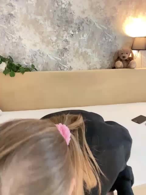 _I_123 Cam Model Chat October 10, 2025