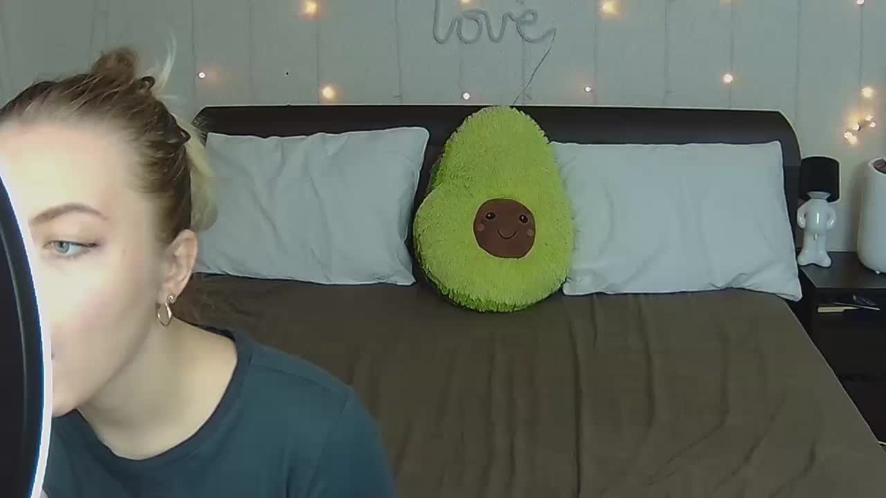 LinkaMalinka Cam Model Chat October 10, 2025