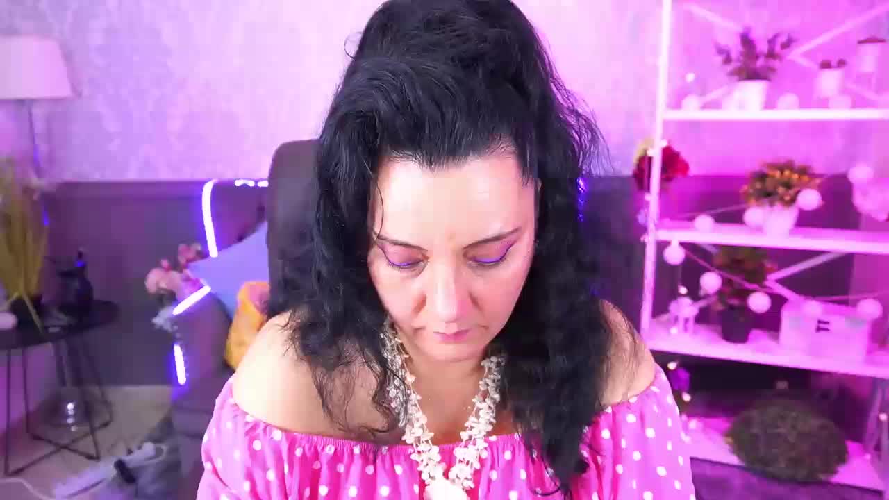 ValeryRosseee Cam Model Chat October 10, 2025