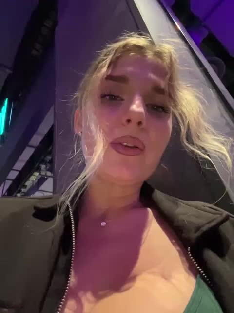 KotiMrrr Cam Model Chat October 10, 2025