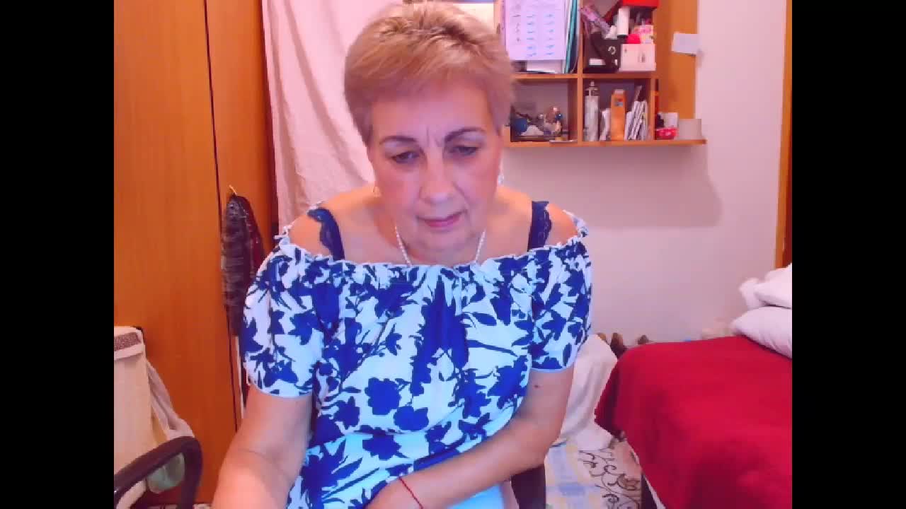 Victoria5643 Cam Model Chat October 10, 2025