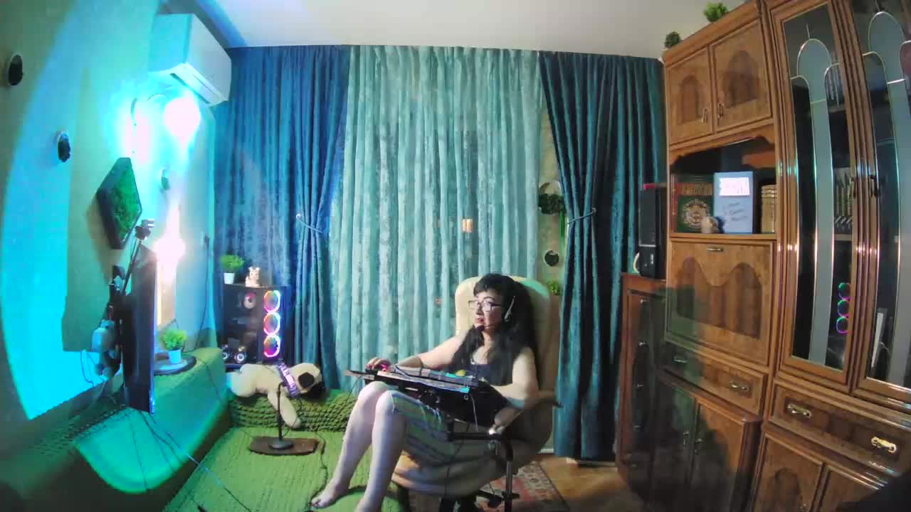 Infodar Cam Model Chat October 10, 2025