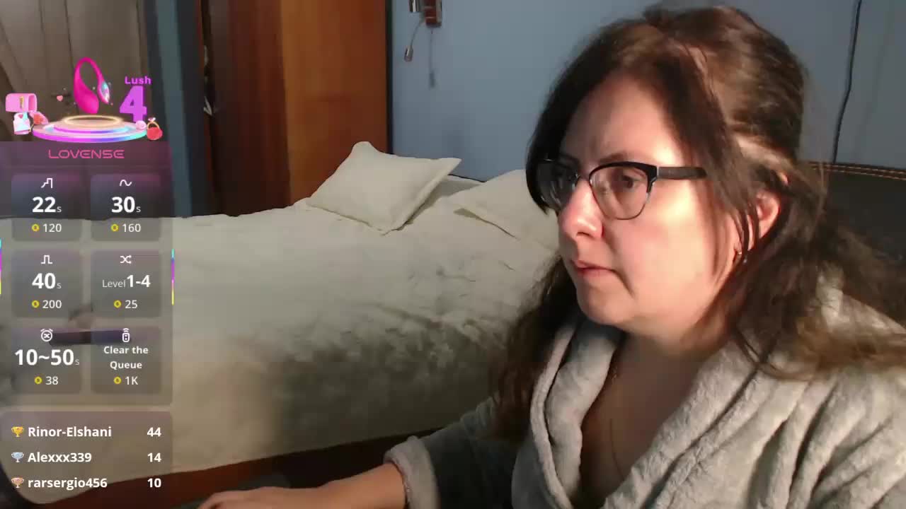 mandarinka28 Cam Model Chat October 10, 2025