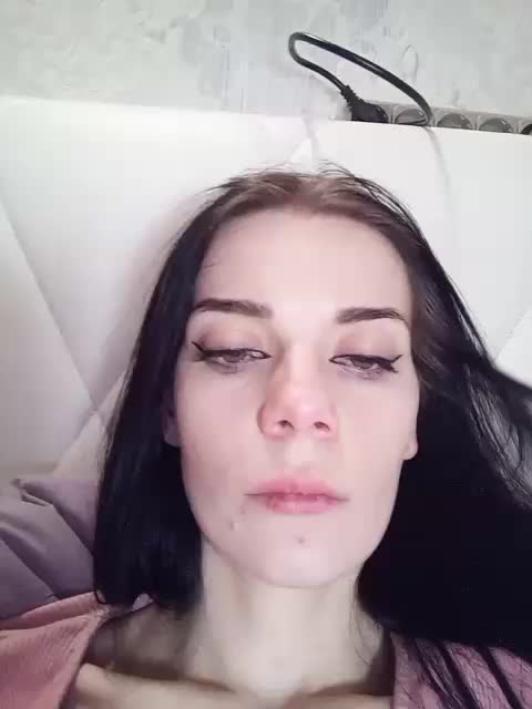 Luna29a Cam Model Chat October 10, 2025