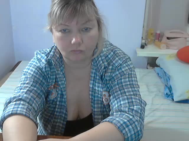 LucyAlexis Cam Model Chat October 10, 2025