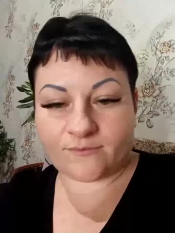 sammy-W-2 Cam Model Chat October 10, 2025