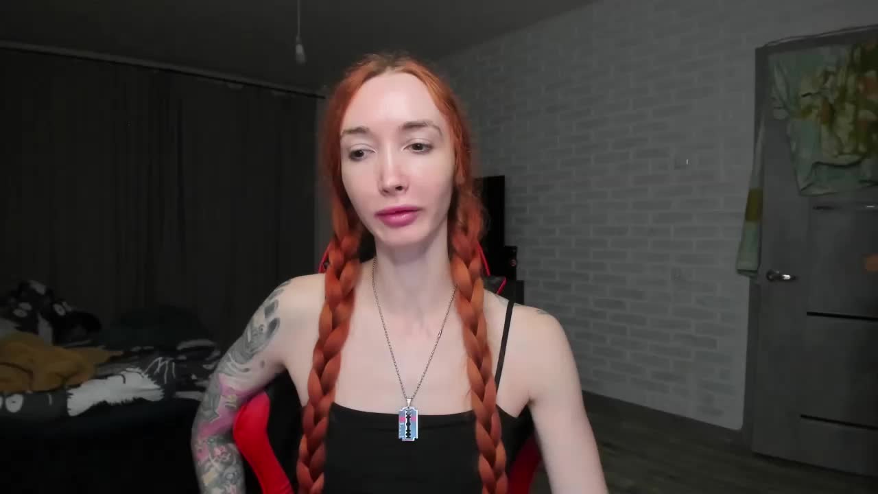 Roxy-Sun Cam Model Chat October 10, 2025