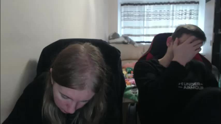 jenisandpeter Cam Model Chat October 10, 2025