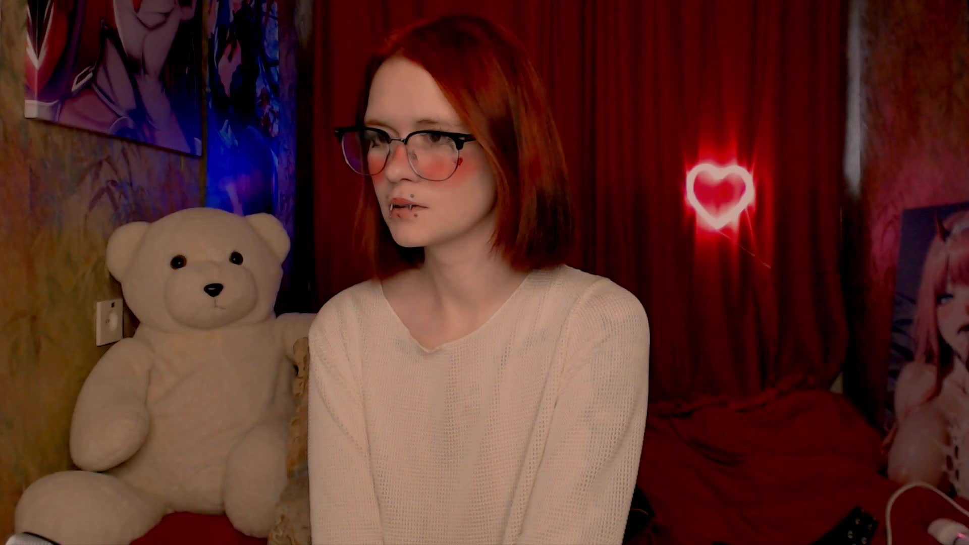 Velvet-and-Venom Cam Model Chat October 10, 2025